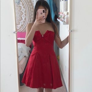 Beautiful red dress😍 NEW
